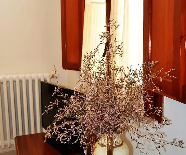 住宿加早餐酒店 I Due Tesori 圣切萨廖迪莱切