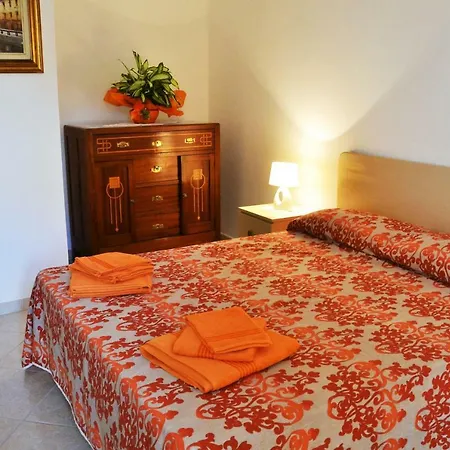 Alojamento de Acomodação e Pequeno-almoço I Due Tesori *